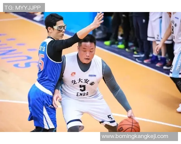 上海篮球队在联赛中的节奏表现分析与战术探讨 上海篮球队在联赛中的节奏表现分析与战术探讨