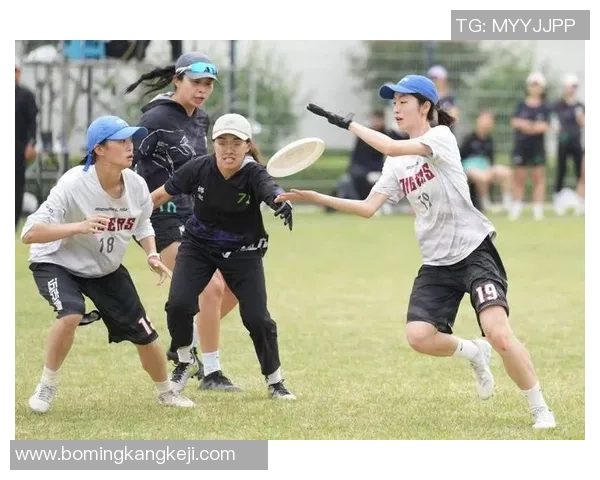 南京飞盘队飞盘意识排名创新高展现团队实力与竞技水平提升