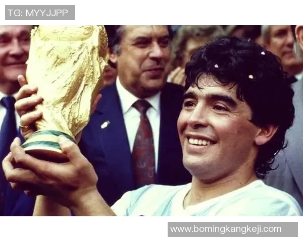 足球历史的演变与传奇人物的故事探寻 足球历史的演变与传奇人物的故事探寻